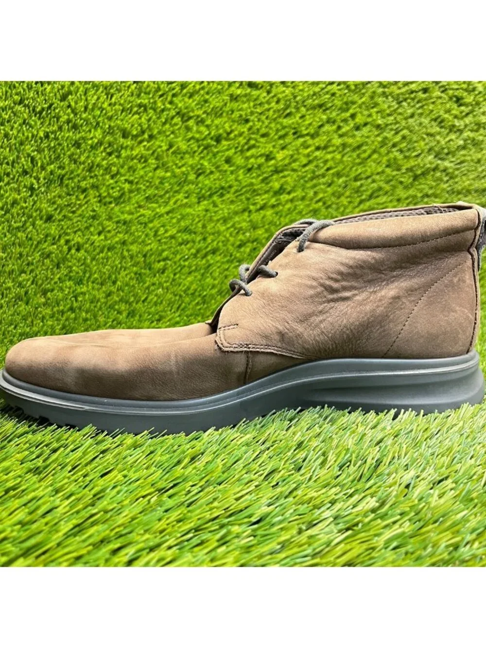Ecco CS20 Hybrid Mens Size 8-8.5 Brown Classic Plain Toe Leather Chukka Boots